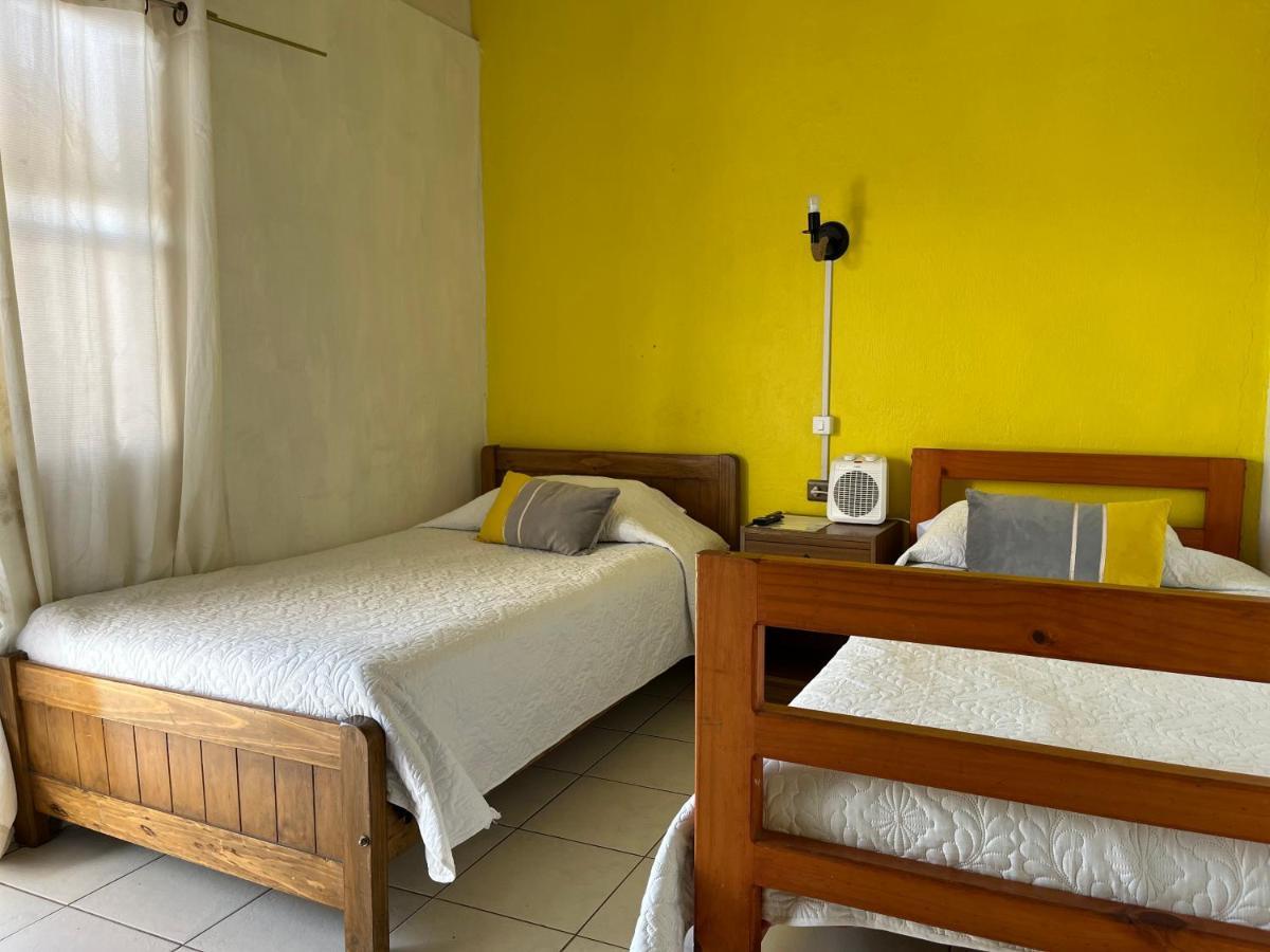 Hostal Avenue Ла-Серена Екстер'єр фото