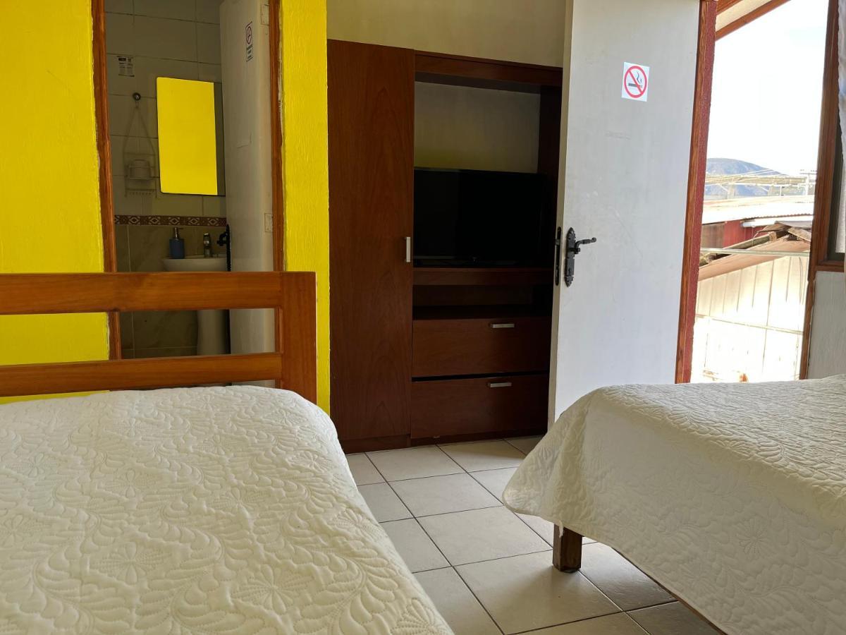 Hostal Avenue Ла-Серена Екстер'єр фото