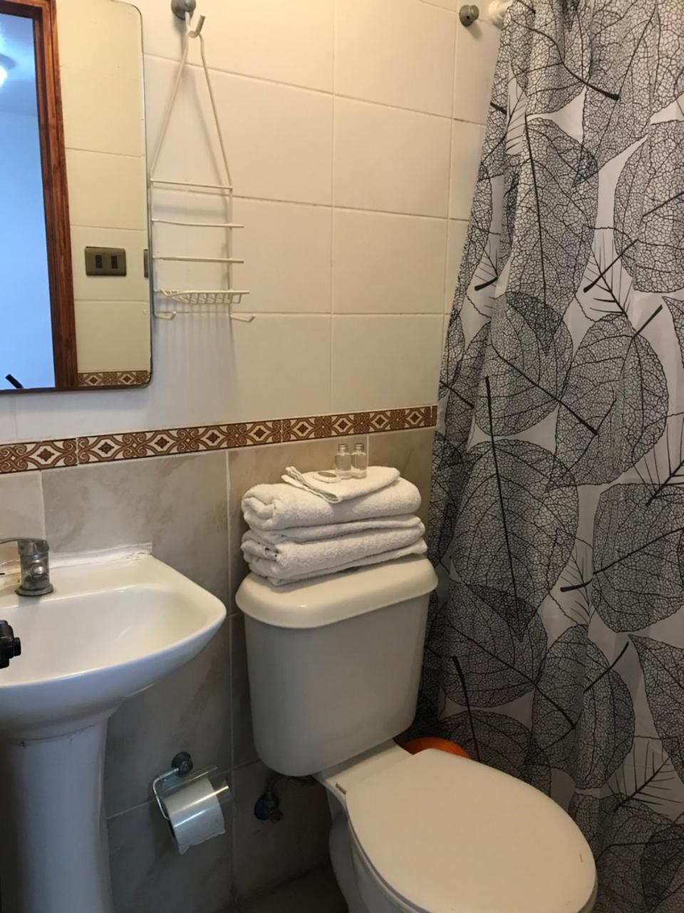 Hostal Avenue Ла-Серена Екстер'єр фото